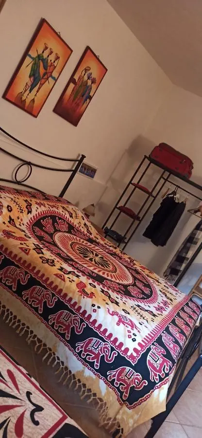 Дом отдыха Villa Indipendente Con Patio Giardino E Parcheggio Кастеллуццо