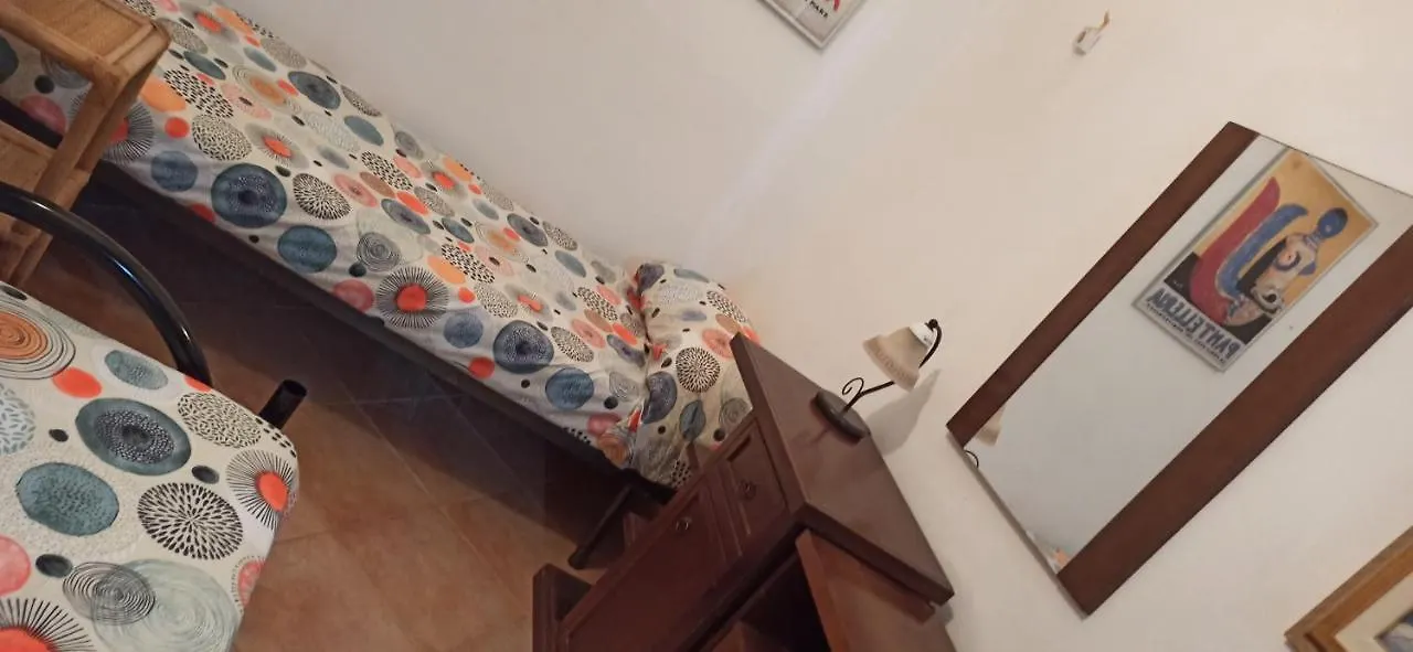 Villa Indipendente Con Patio Giardino E Parcheggio Кастеллуццо Дом отдыха