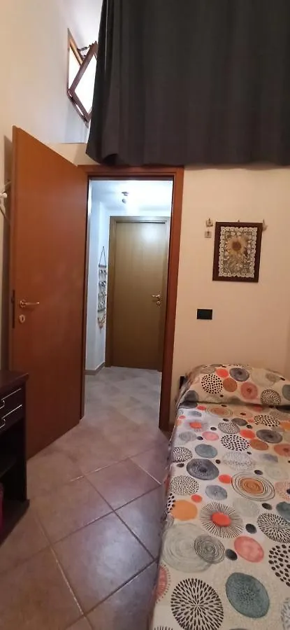 Holiday home Villa Indipendente Con Patio Giardino E Parcheggio Castelluzzo