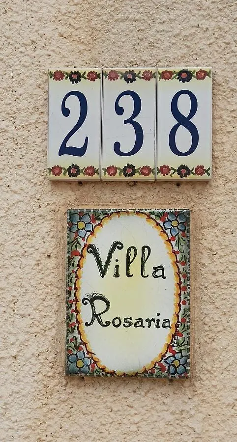 Villa Indipendente Con Patio Giardino E Parcheggio Castelluzzo